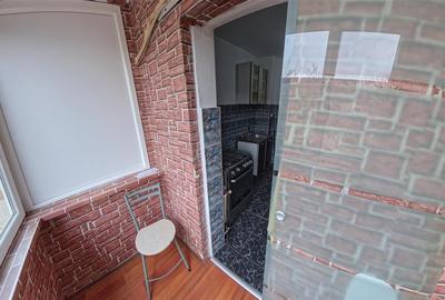 Apartament cu 2 camere decomandat etaj 4 zona Soarelui - 12