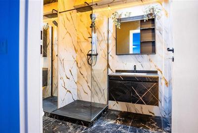 Apartament cu 3 camere decomandat în Vitan-Bârzești