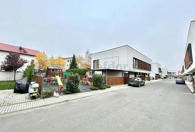 Casă individuală cu 4 camere în Pipera