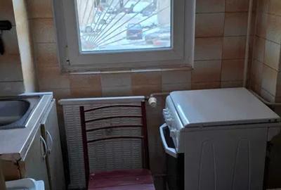 Garsoniera, decomandata, 28 mp, balcon, ac, metrou aproape, Crangasi - 4