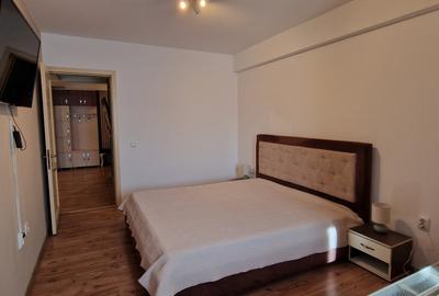 Partament modern cu 2 camere de închiriat – 60 mp, bloc nou, parcare privată - 8