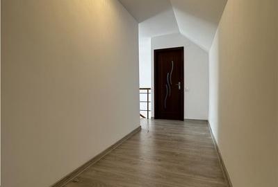 Casă de închiriat I  5 camere I 2 băi I curte I  zona UMF USMV - 12