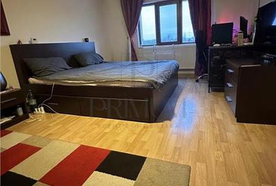 STEAUA APARTAMENT 1 CAMERA , Centrala proprie, mobilat si utilat, bloc anvelopat - 1