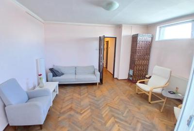 Vanzare – 2 camere | Unirii – 11 Iunie | Centrală proprie - 1