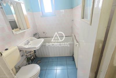 De vânzare, apartament cu 3 camere și terasă proprie, zona centrală - 8