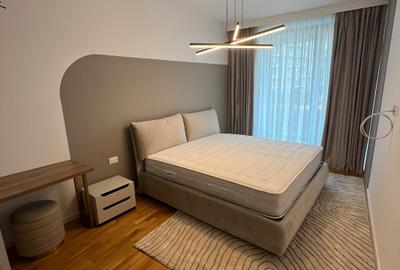 Apartament cu 3 camere decomandat în Băneasa