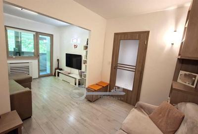 Apartament 2 Camere Podu Ros Complet Renovat Mobilat si Utilat Etaj 1 - 8