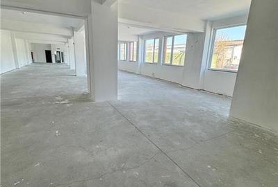 Spatii Birouri l Bd.Muncii l 130 - 330 MP l Locuri de Parcare - 16
