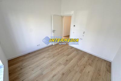 CASA NOUA I 90 MP I FINISATA LA CHEIE I ASFALT I TOATE UTILITATILE I - 11