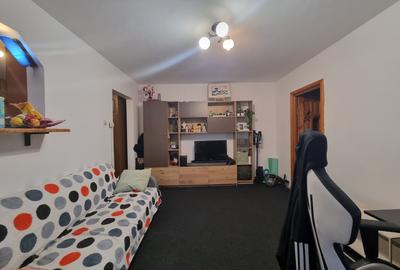 Centru- SIF MOLDOVA- Primărie- Apartament 2 camere la etajul 2 - 2