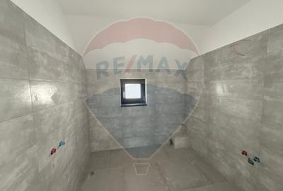 Casă / Vilă cu 4 camere de vânzare în zona Lascar Catargiu - 4