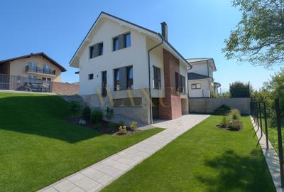 Casă 140 m² utili, teren 500 m², Chinteni – semifini, cu subsol și terasă acoper - 1