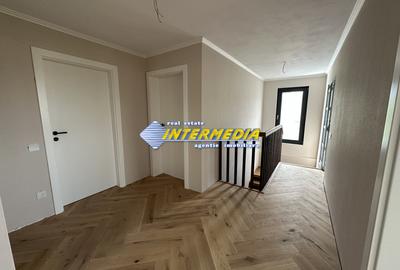 Casa Noua P+1 550 mp teren 3 bai 4 dormitoare Garaj Finisata intern mobila buc - 12