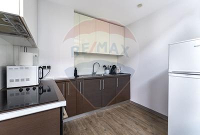 Apartament cu 4 camere de vânzare - 12