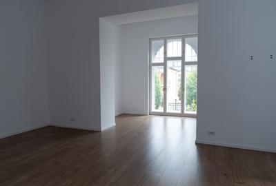 Spațiu de Birou I 100 Mp I Grădină + Boxă I Semicentral - 1