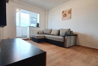 Inchiriere Garsoniera in bloc de apartamente, zona Astra, moderna - 4