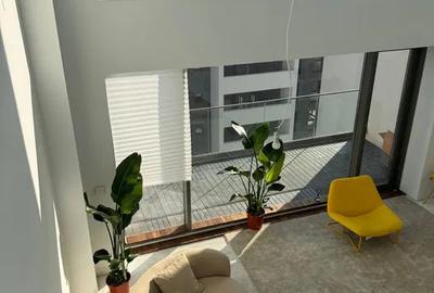 Apartament cu 3 camere semidecomandat, mobilat în Floreasca