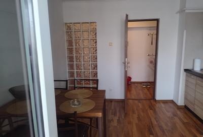 Apartament cu 2 camere Trocadero  450 euro - 13