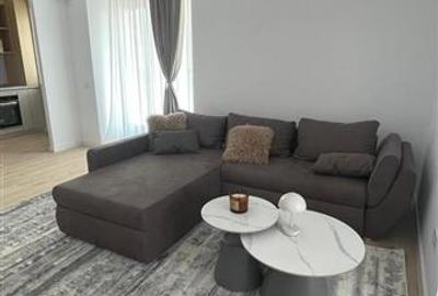 Apartament cu 3 camere decomandat, mobilat în Pipera