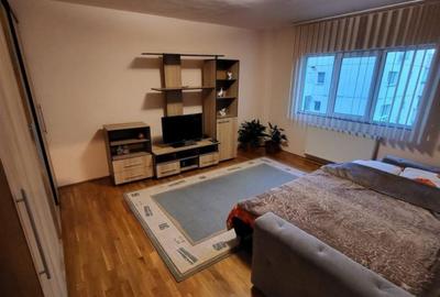 3 camere, decomandat, 80 mp,  balcon, zona str. Dorobantilor, Marasti - 1