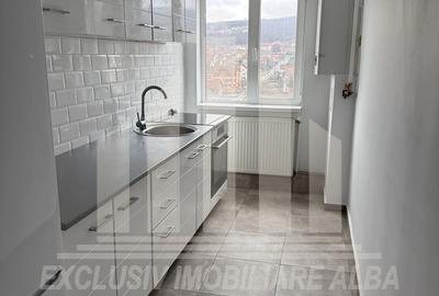Apartament cu 2 camere decomandat, mobilat în Cetate