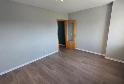 Apartament 3 camere cu vedere spectaculoasă – Piața Victoriei | Calea Victoriei - 12