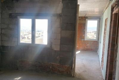 CASA SINGUR CURTE DE RENOVAT  cu teren 297 mp -ZONA PIATA UNIRII- comision 0% - 7