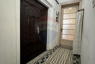 Apartament cu 3 camere de vânzare în zona Bucur Obor - 3