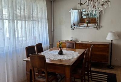 Se vinde un apartament de 3 camere in zona Obor, pe strada Masina de Paine - 5