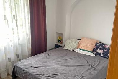 Apartament 3 camere,decomandat,ultimul etaj, zona Primaverii_Capat 1 - 2
