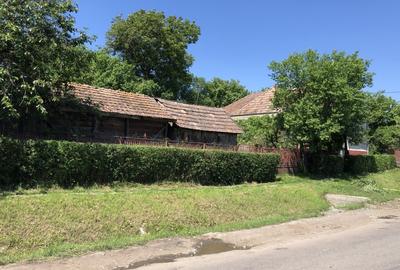 Casa 2 camere din cărămidă cu teren Riciu - 2