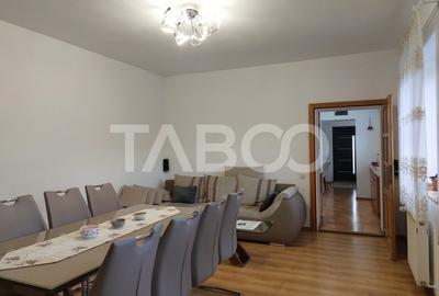 Casa 109 mp 4 camere pivnita terasa loc parcare curte comuna Cisnadie - 13