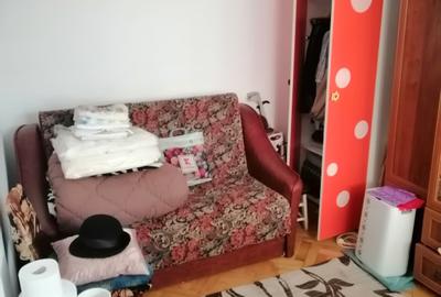 Apartament la parter cu balcon pretabil locuit/birou - 5
