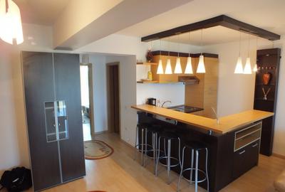 Apartament 3 camere ,  St. Vlas (Piano Bar), pt. lunile de vara 1500 euro/luna - 12