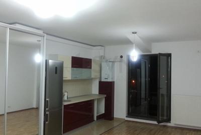 Garsonieră nedecomandată, mobilată în Dămăroaia