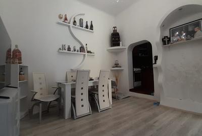 Apartament la casă cu 2 camere, suprafață utilă 64 mp, zona centrală - 2