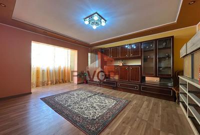 3 camere | etaj 2 | centrala proprie | zona excelenta | - 1