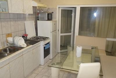 Apartament cu 2 camere decomandat în Ultracentral