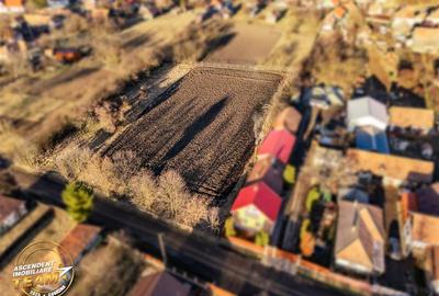 FILM! 4.554 mp intravilan, PUZ: locuinta,afacere,productie,satul Marcusa, deschi - 4