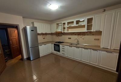 Duplex cu 4 camere în Florești