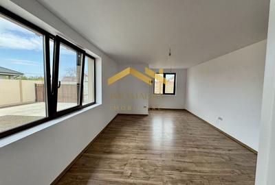 Sanmihaiu Roman-Casa Individuală-Predare Imediată - 1