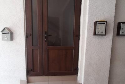 Apartament 2 camere, la curte comuna, Str. Luis Pasteur - 2