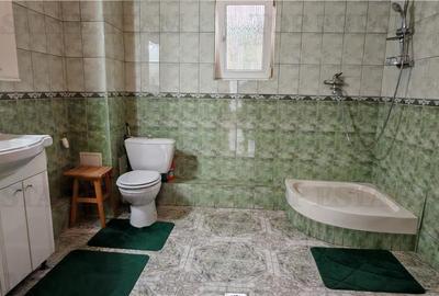 Vila 14+ camere 970mp, teren 1045mp, pt ninim 2 familii, mobilata/utilata, 2 gar - 30