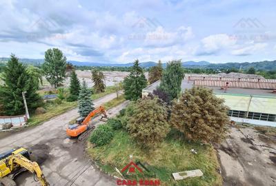 Teren intravilan construibil ln Campina, parcelabil,20 Ha, utilitati  ! - 1