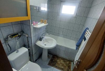 Apartament 3 camere semidecomandat, Craiovita zona Orizont - 6
