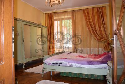 Vand casa deosebita ,cu 9 camere in Centrul Istoric Brasov - 6