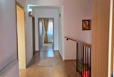 Casa  cu 5 camere  in Cartier Europa, Mosnita Noua - 11