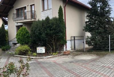 Casă de vanzare peste Podul Budacului - 13