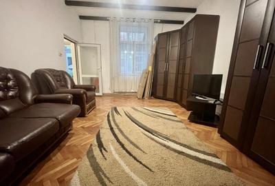 Apartament de închiriat, 3 camere, 100 mp, aproape de Parcul Central - 1