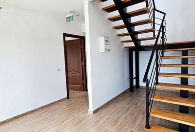 Complex imobiliar:cladire birouri,2 hale noi si 3424mp teren, Piatra Neamt - 2